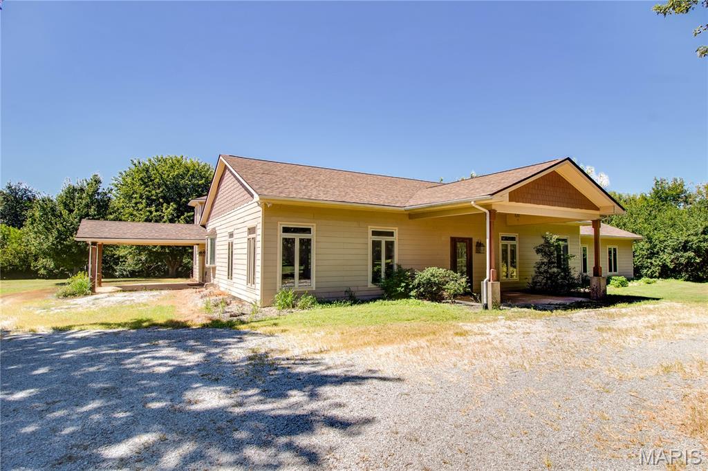 19469 Jones Road Jerseyville, IL 62052 - Photo 10 of 60