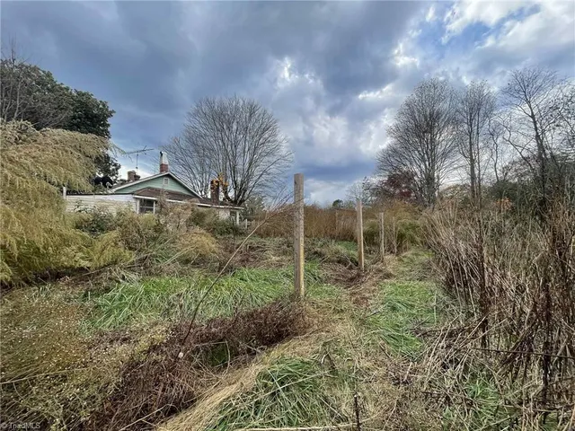 $135,000 | 165 L And L Road, Elkin, NC 28621