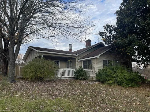 $135,000 | 165 L And L Road, Elkin, NC 28621