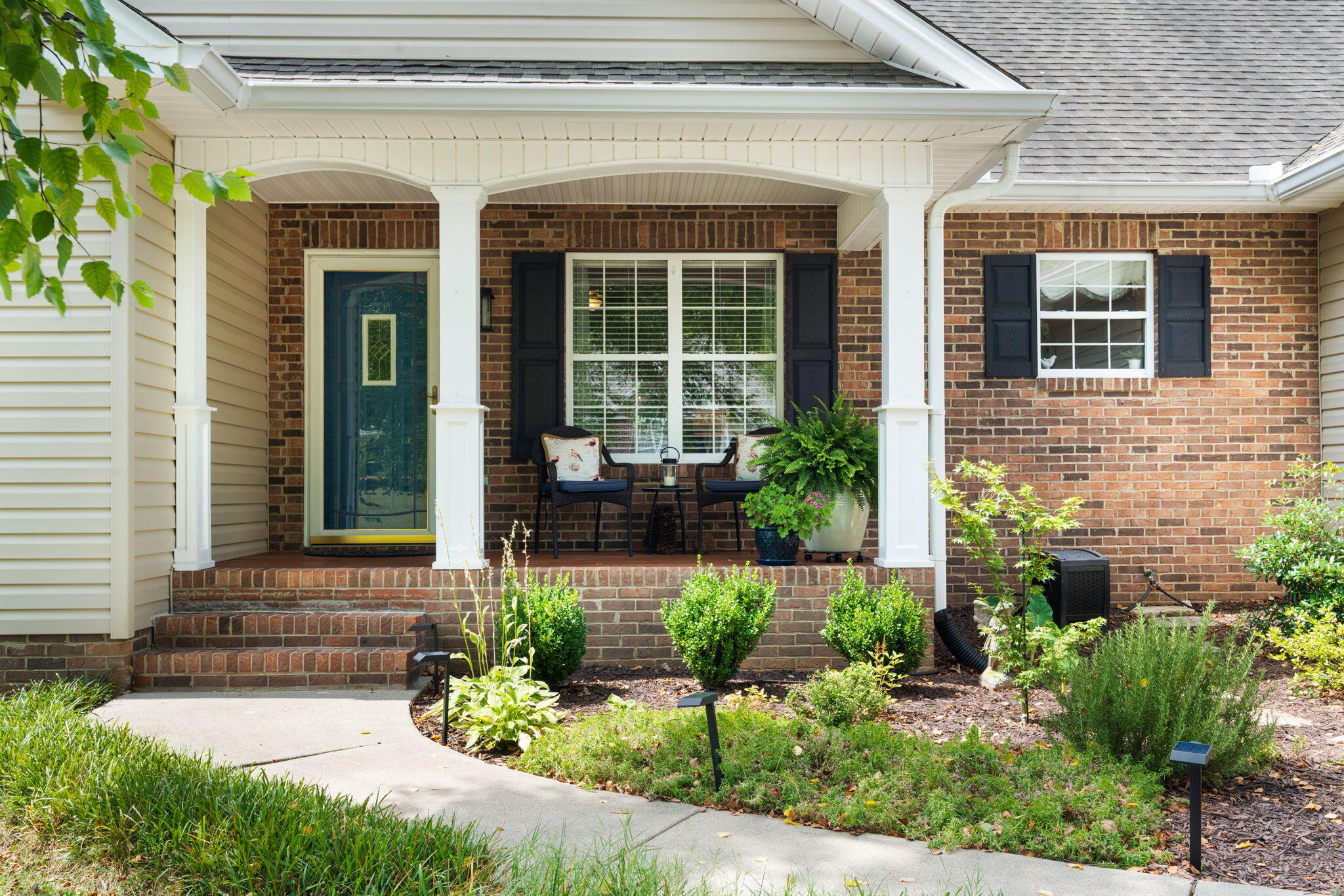 1511 Northwest Benjamin Circle Cleveland, TN 37312 - Photo 2 of 64 Front Porch