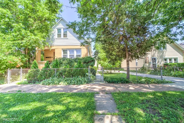 $825,000 | 4141 North Mobile Avenue, Chicago, IL 60634