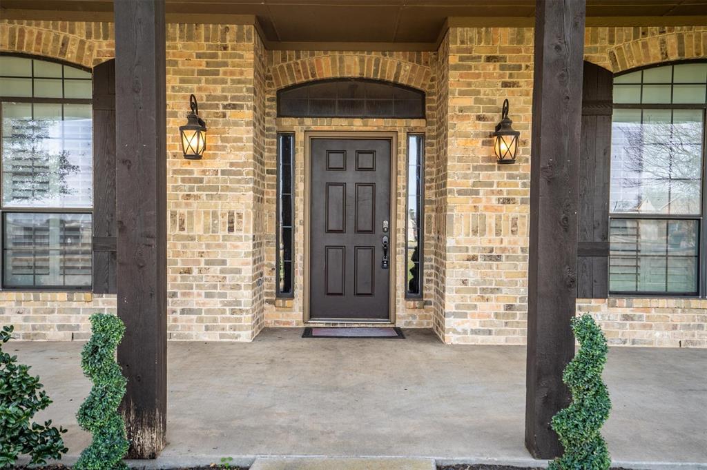 6210 Deer Run Road Sanger, TX 76266 - Photo 11 of 40 an entrance to house with wooden floor