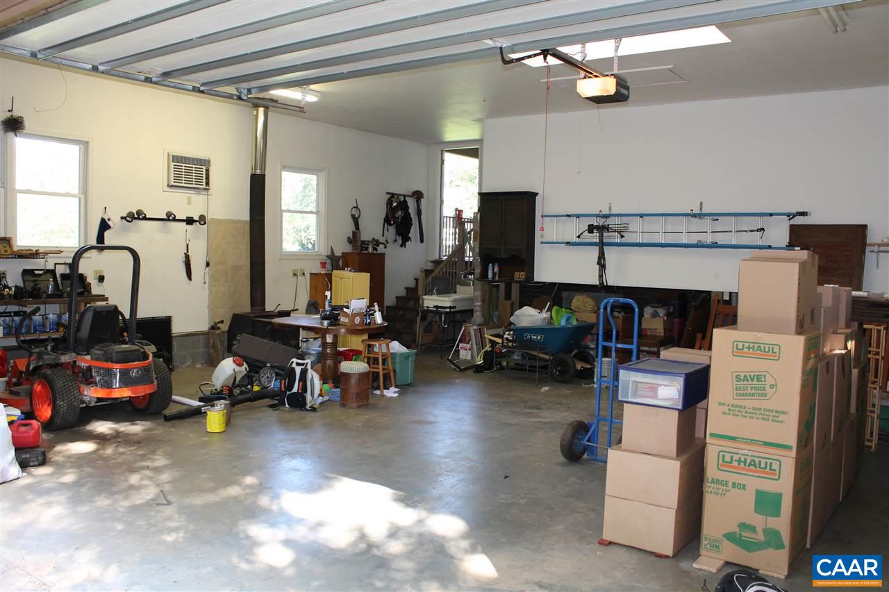 4508 Deer Bonn Road Keswick, VA 22947 - Photo 28 of 28 a view of a room with gym equipment