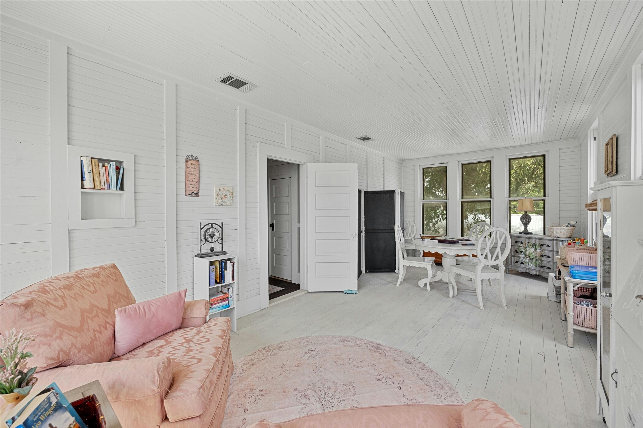 622 West 7th Street Taylor, TX 76574 - Photo 25 of 35