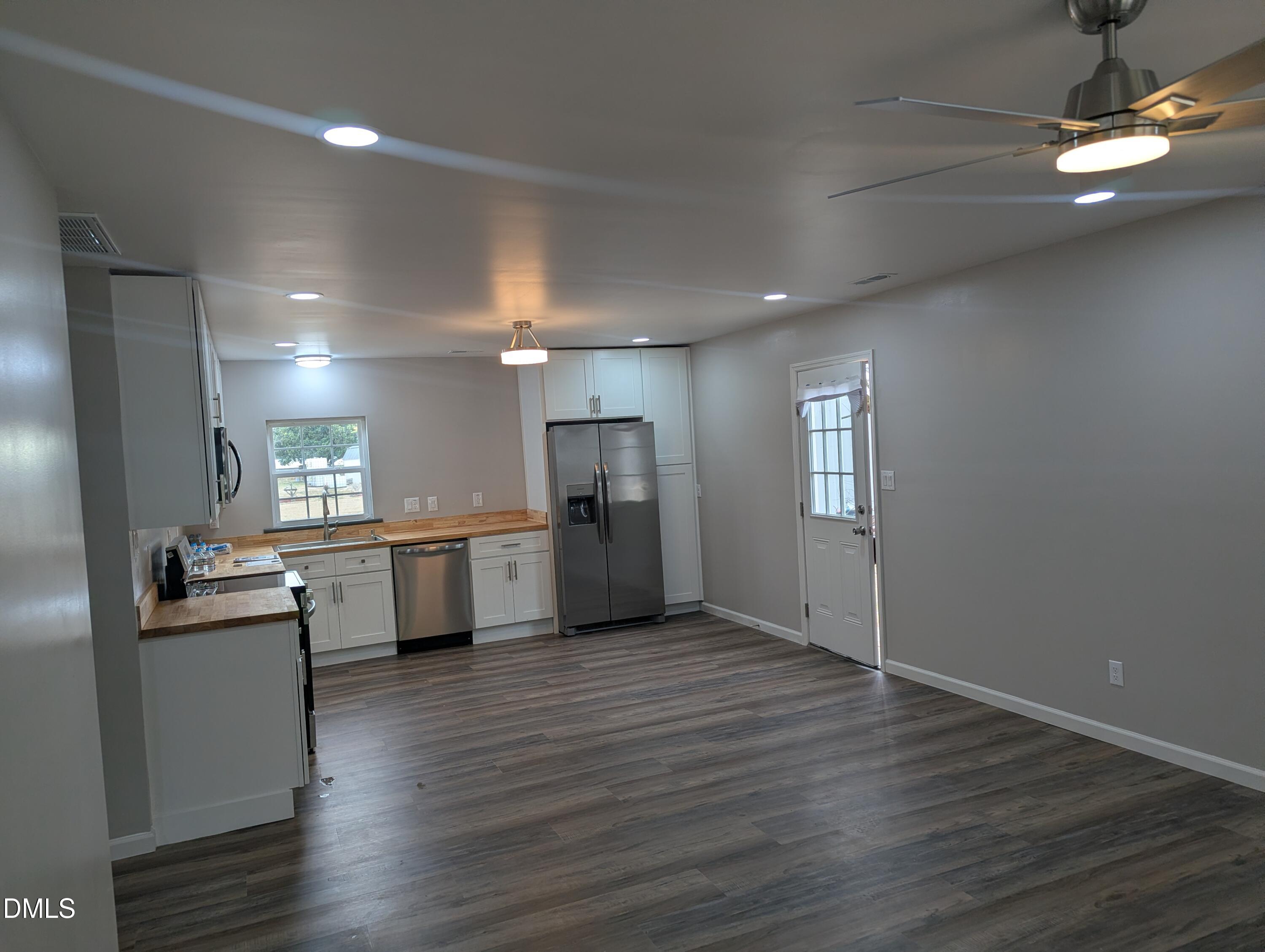 60 Stone Place Road Dunn, NC 28334 - Photo 7 of 25 PXL_20260117_184037883