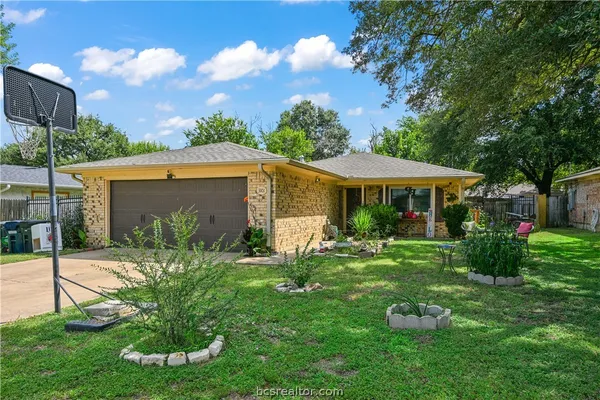 $254,900 | 3101 Bluestem Drive, College Station, TX 77845
