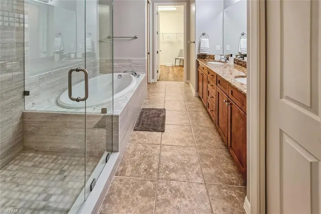 $6,500 | 8949 Malibu Street, Unit 304, Naples, FL 34113