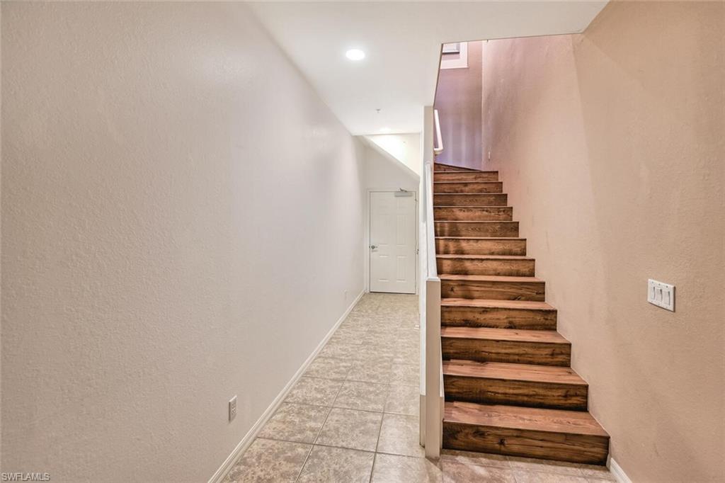 8949 Malibu Street, Unit 304 Naples, FL 34113 - Photo 5 of 34