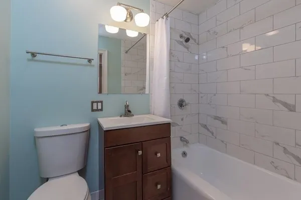 $2,800 | 394 Marlborough Street, Unit 1, Boston, MA 02115