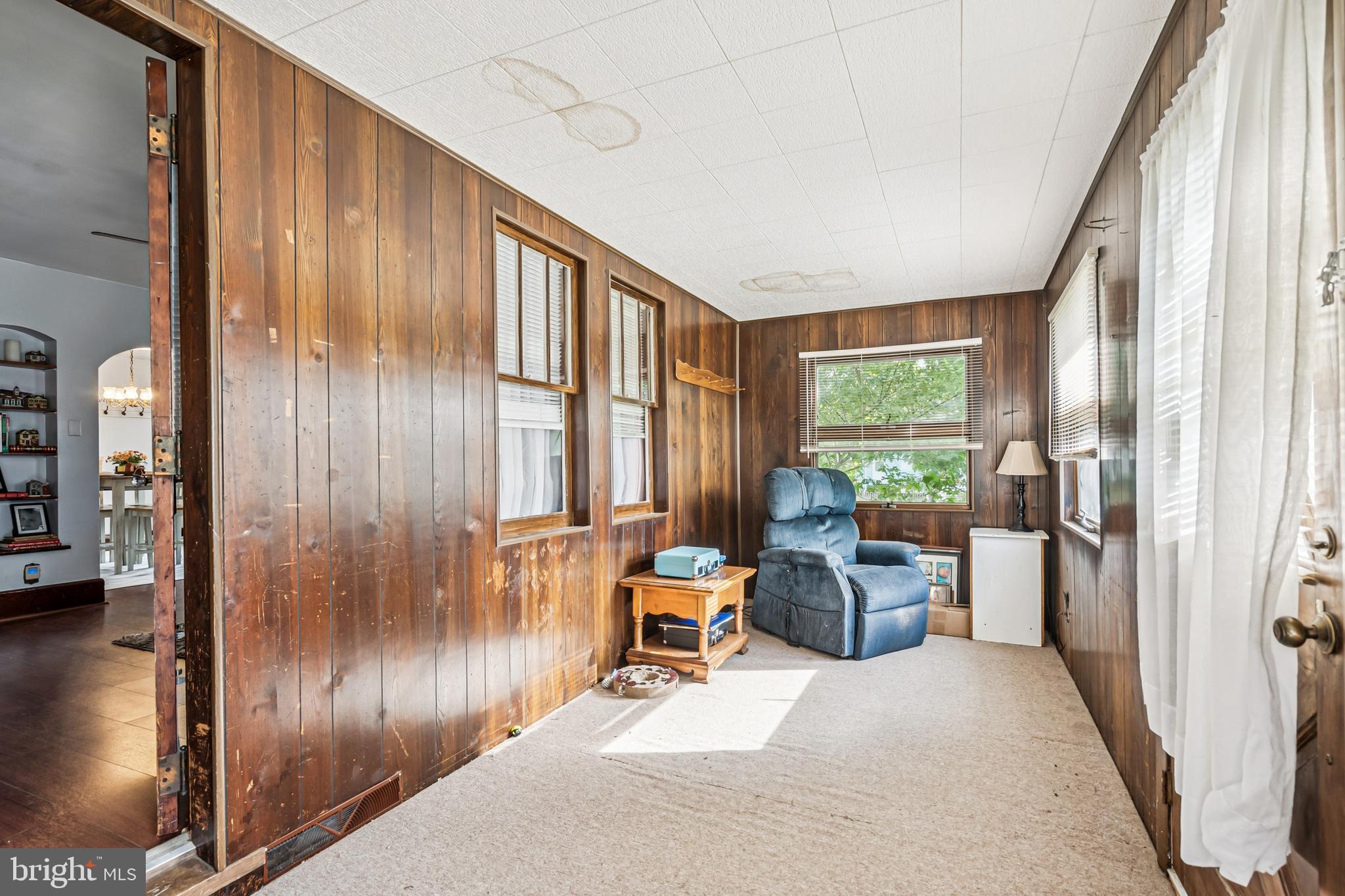 19 Sickler Street Quinton, NJ 08079 - Photo 4 of 25 a living room with furniture and large windows