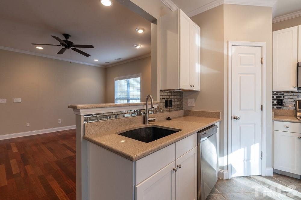 2944 Settle In Lane Raleigh, NC 27614 - Photo 11 of 30 Kitchen