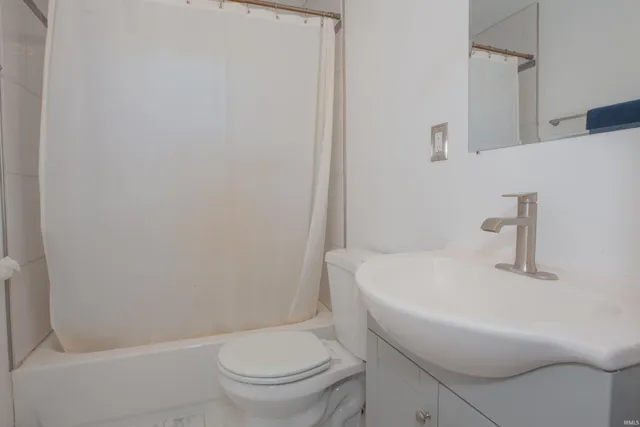 $139,900 | 311 West Grant Street, Mount Vernon, IN 47620