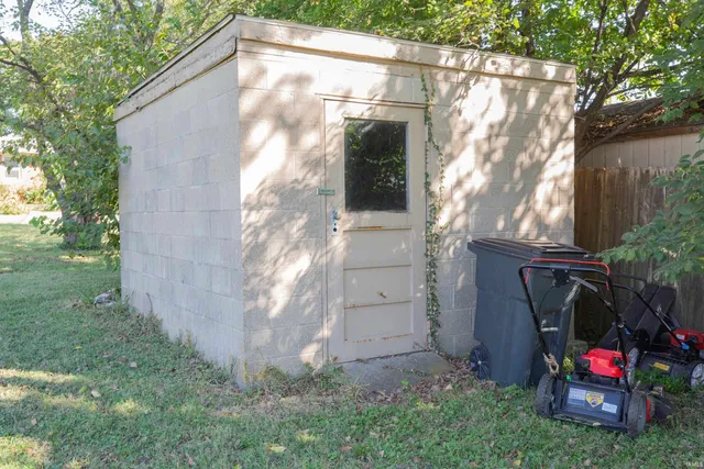 $139,900 | 311 West Grant Street, Mount Vernon, IN 47620