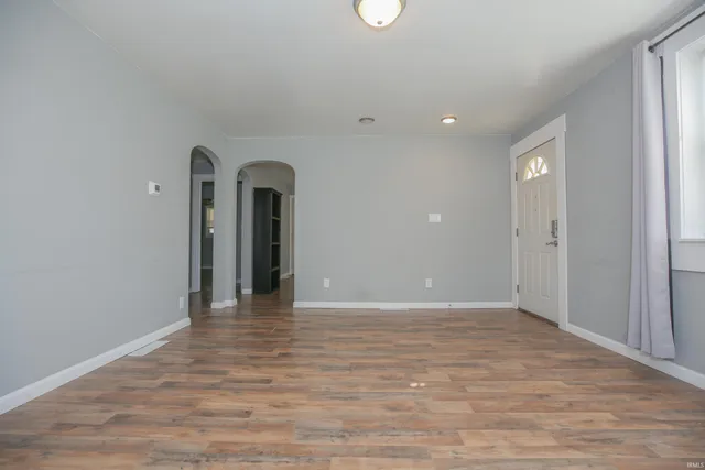 $139,900 | 311 West Grant Street, Mount Vernon, IN 47620