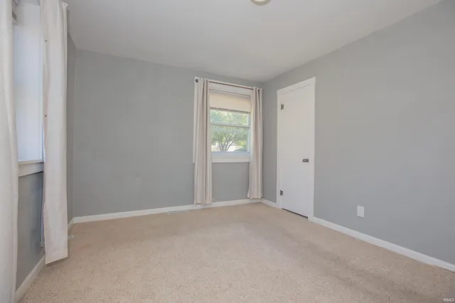 $139,900 | 311 West Grant Street, Mount Vernon, IN 47620