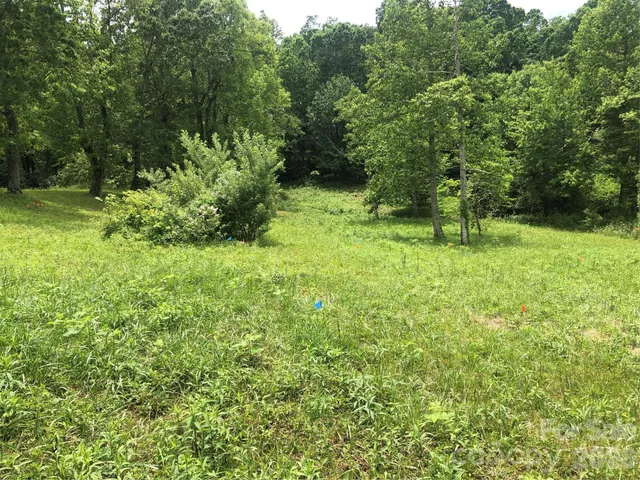 $189,500 | 4 Ambrose Court, Unit 155, Flat Rock, NC 28731