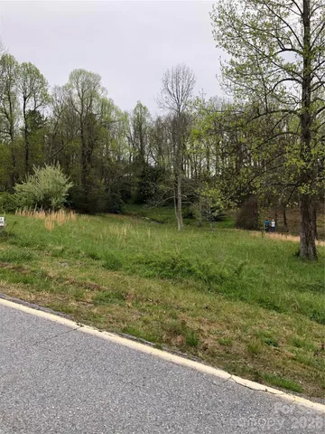 $189,500 | 4 Ambrose Court, Unit 155, Flat Rock, NC 28731