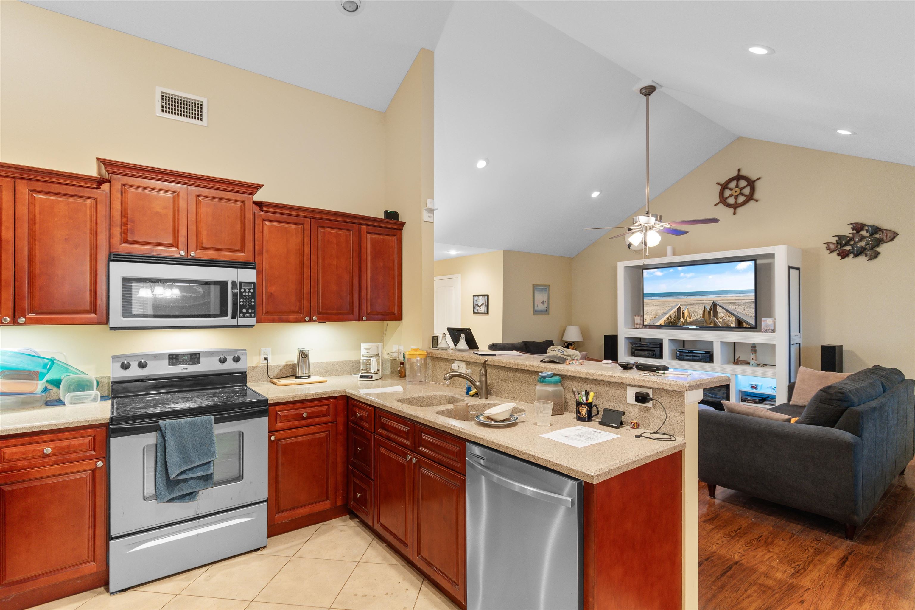 689 Rambler Court Myrtle Beach, SC 29588 - Photo 7 of 34 Gallery Image 7