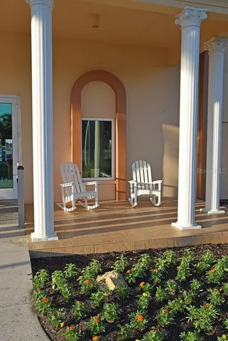 $3,100 | 5108 Brittany Drive South, Unit 405, St. Petersburg, FL 33715