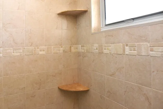 $3,100 | 5108 Brittany Drive South, Unit 405, St. Petersburg, FL 33715