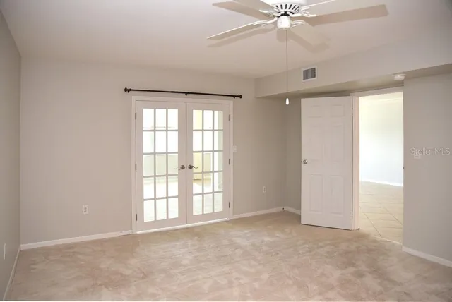 $3,100 | 5108 Brittany Drive South, Unit 405, St. Petersburg, FL 33715