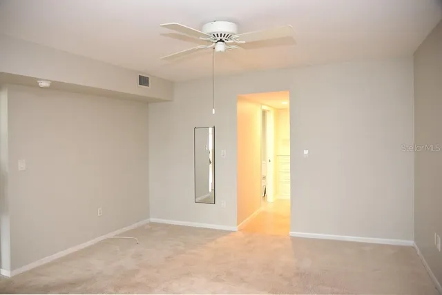$3,100 | 5108 Brittany Drive South, Unit 405, St. Petersburg, FL 33715