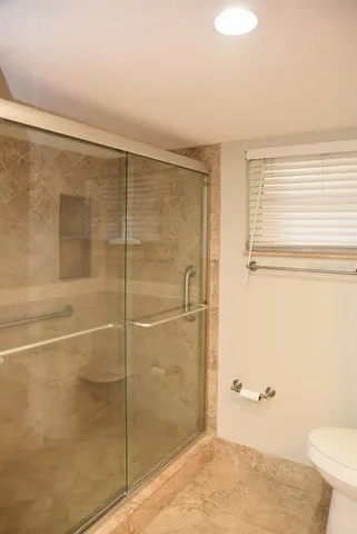 $3,100 | 5108 Brittany Drive South, Unit 405, St. Petersburg, FL 33715