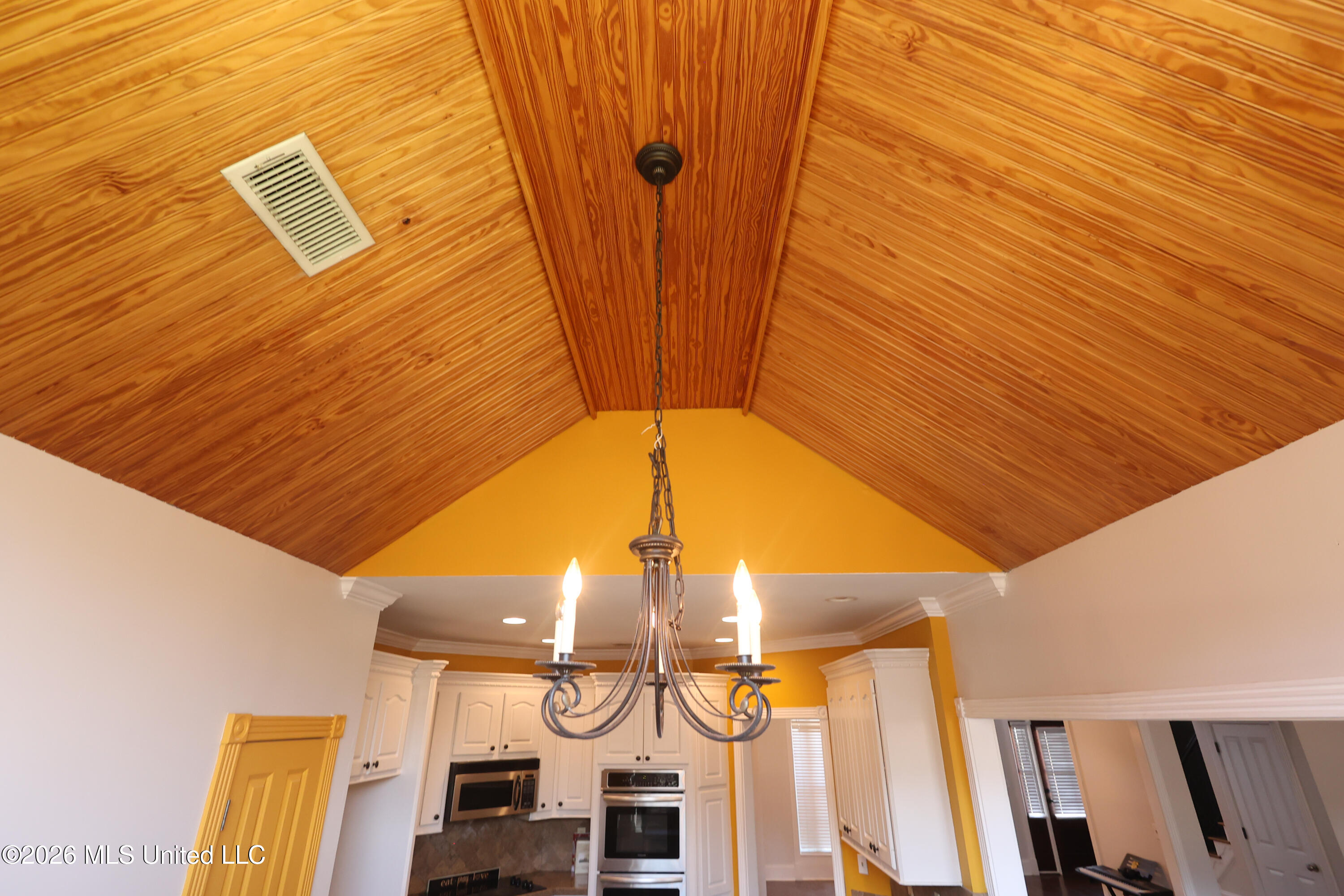 402 Provision Parkway Brandon, MS 39042 - Photo 24 of 54 ceiling