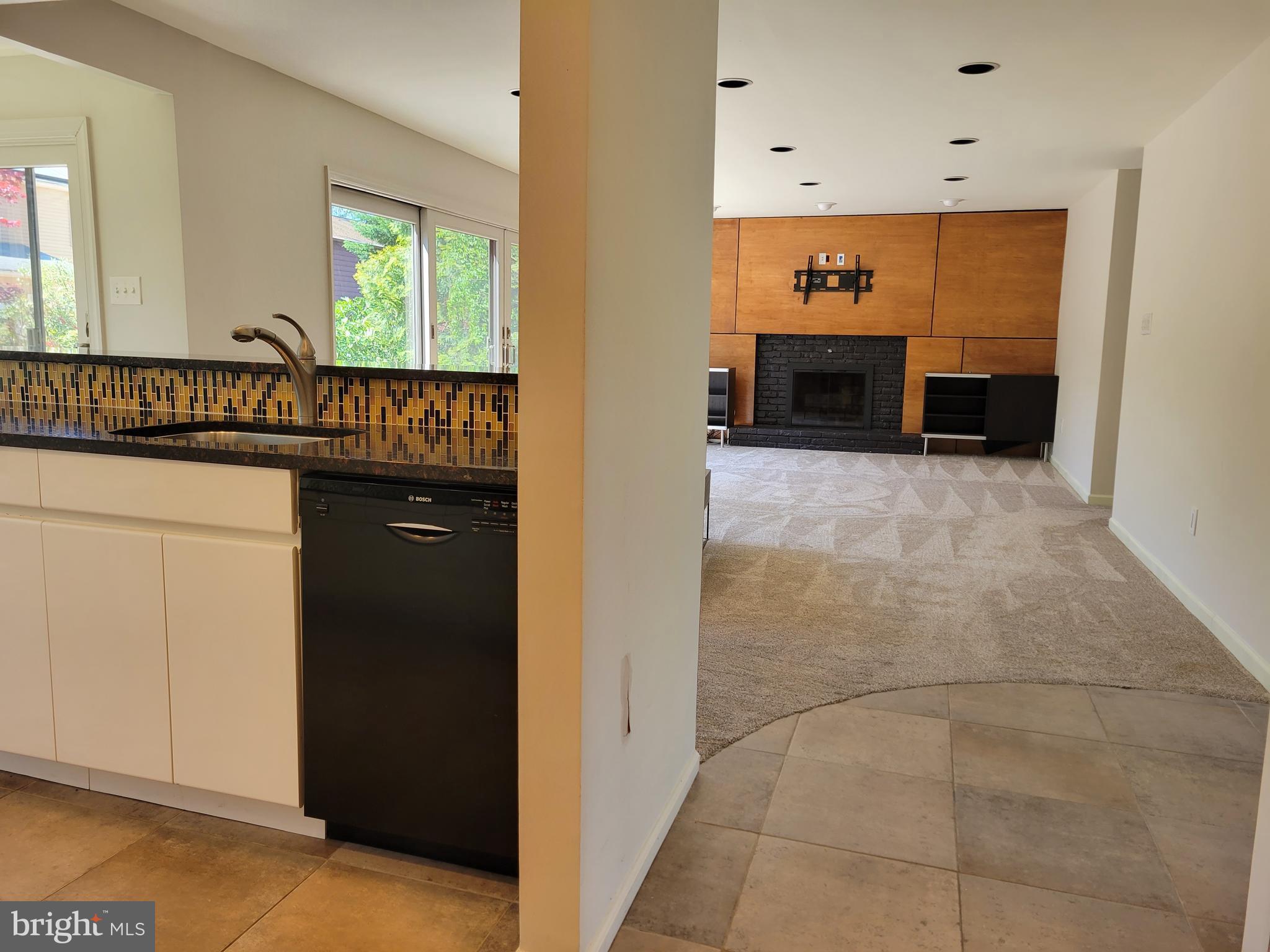 117 Hart Road Cherry Hill, NJ 08034 - Photo 11 of 38