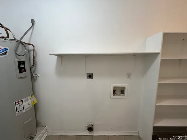 $1,895 | 8419 Manderly Place, Converse, TX 78109