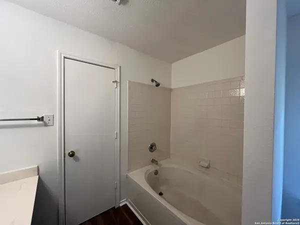 $1,795 | 8419 Manderly Place, Converse, TX 78109