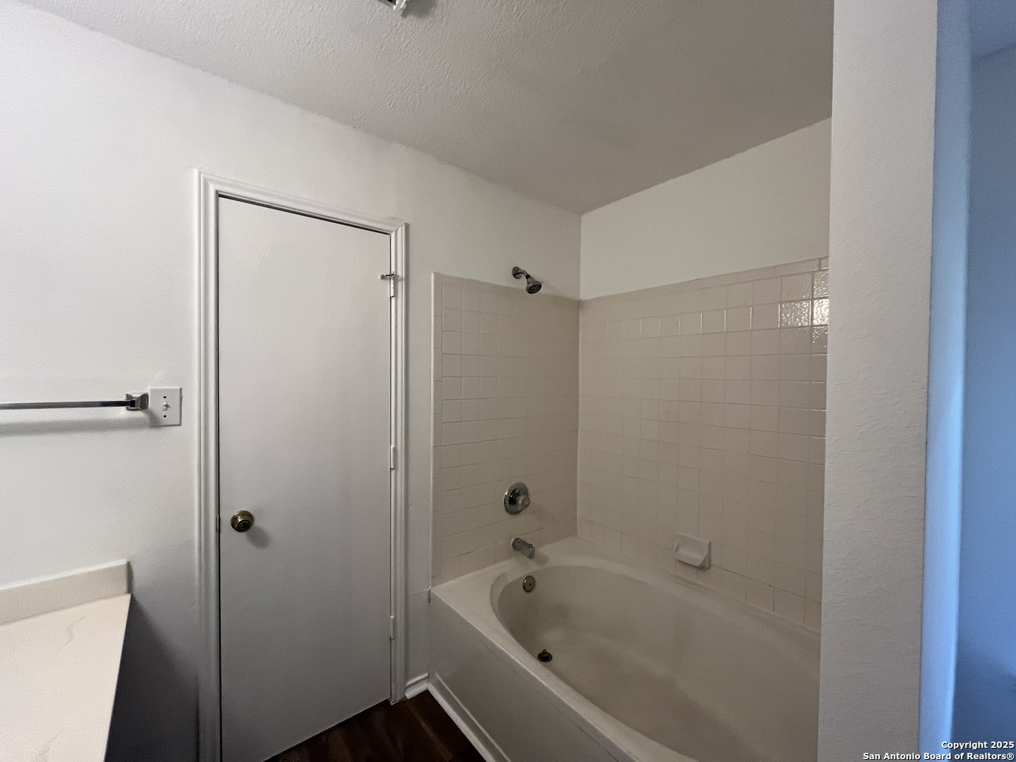 8419 Manderly Place Converse, TX 78109 - Photo 18 of 34