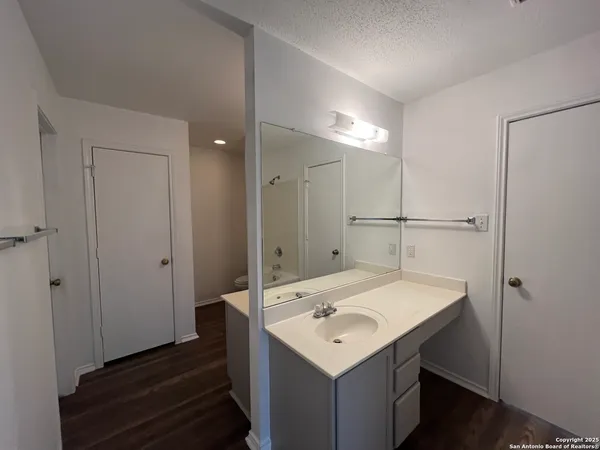 $1,795 | 8419 Manderly Place, Converse, TX 78109