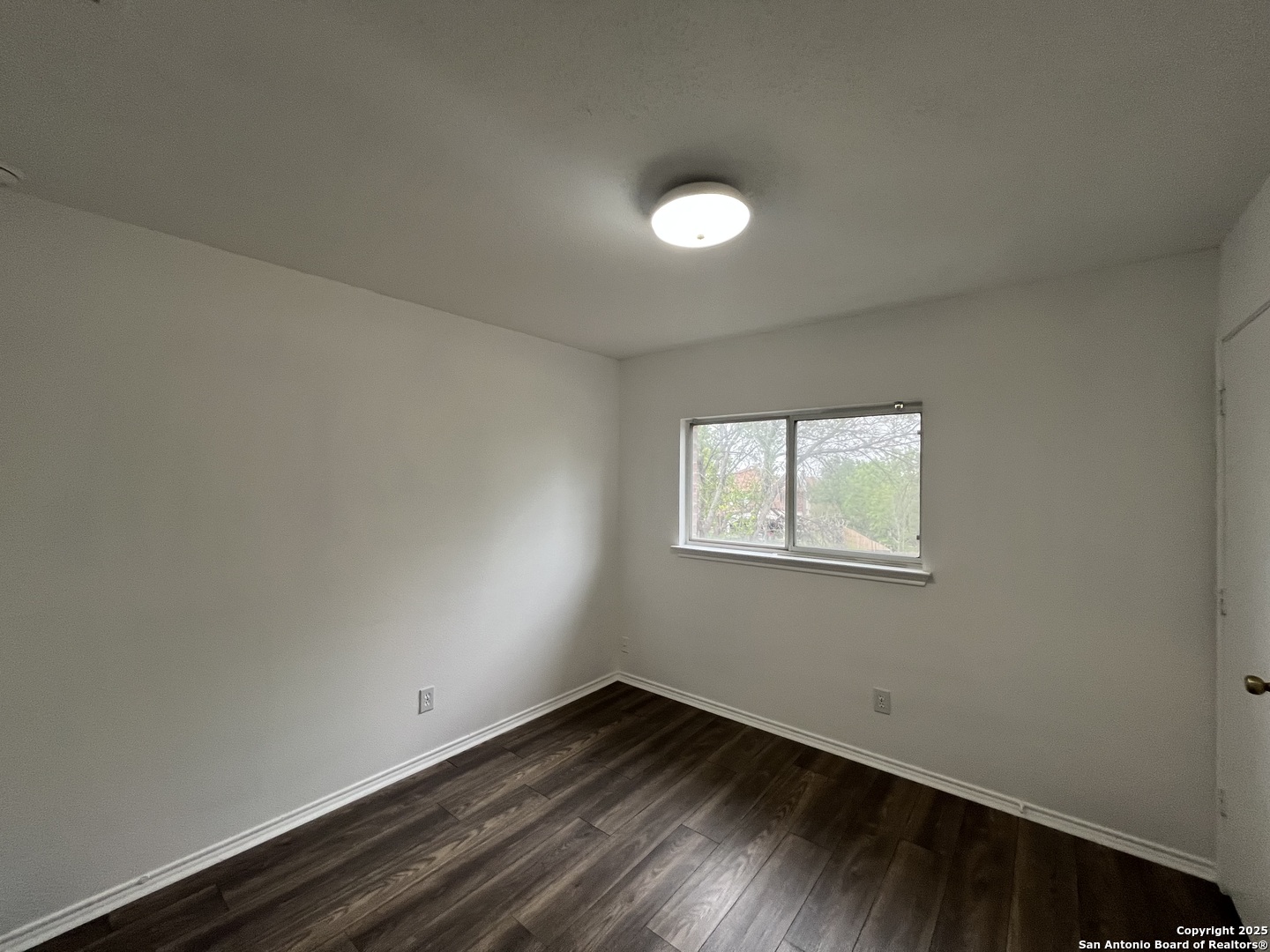 8419 Manderly Place Converse, TX 78109 - Photo 23 of 34