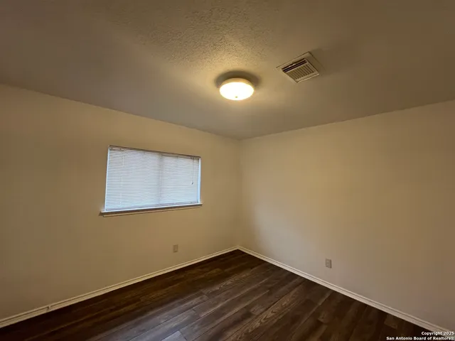 $1,895 | 8419 Manderly Place, Converse, TX 78109