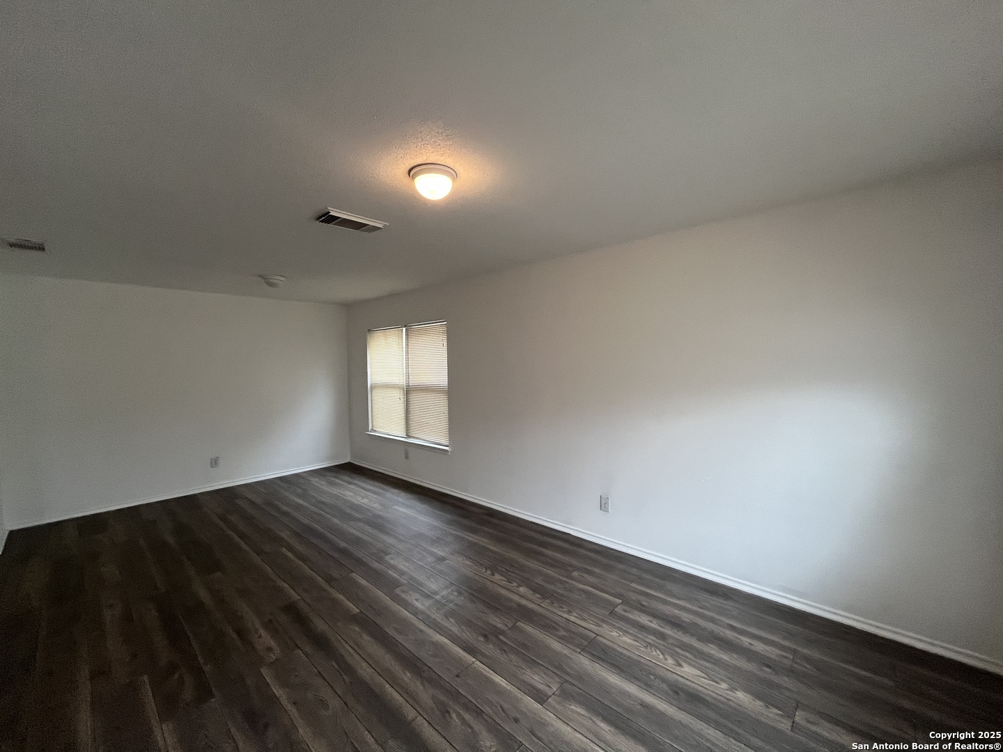 8419 Manderly Place Converse, TX 78109 - Photo 4 of 34