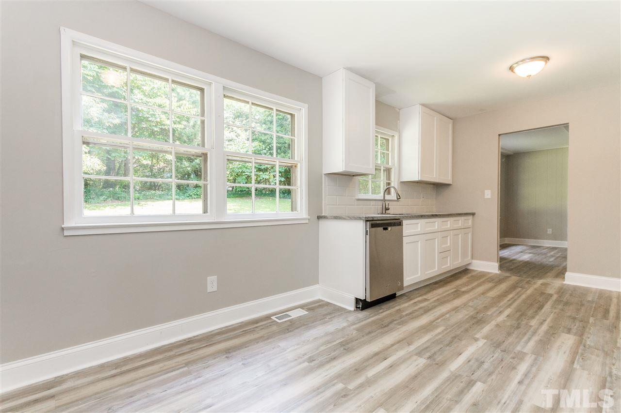 208 Brandon Court Raleigh, NC 27609 - Photo 8 of 23 Gallery Image 8
