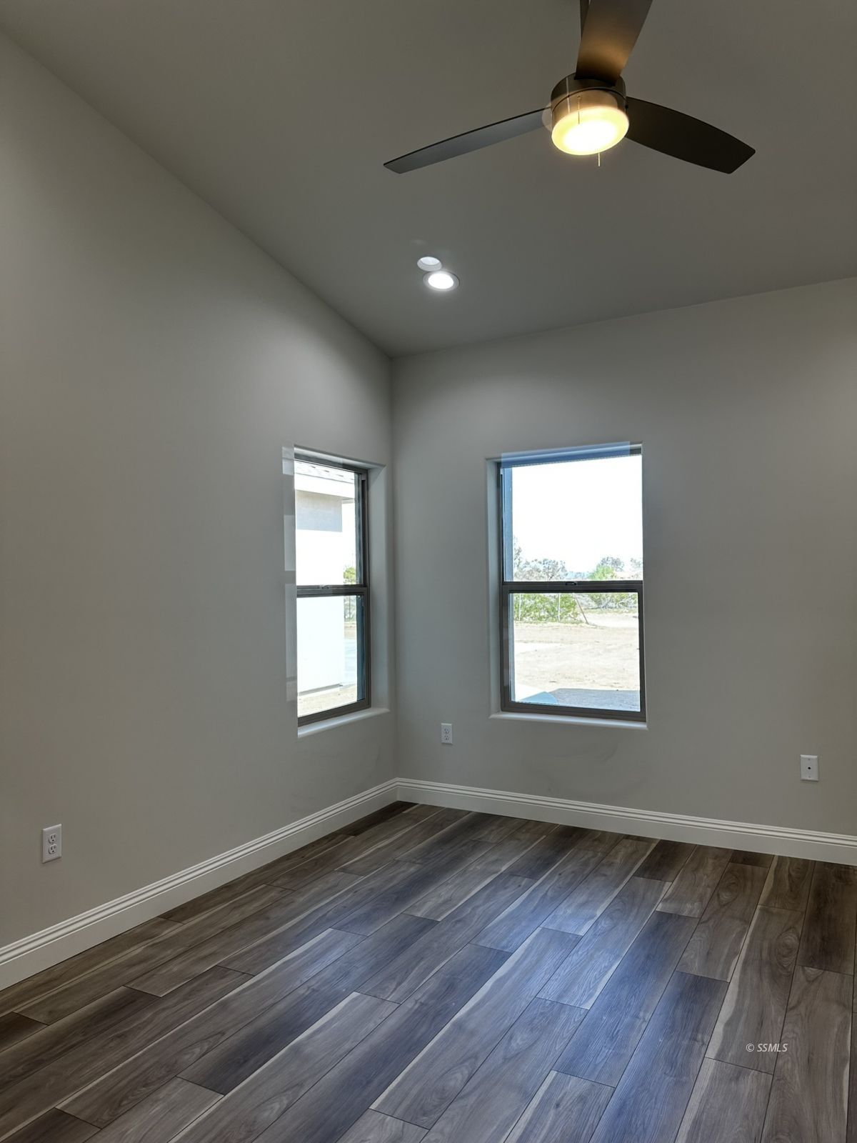 1615 Sydnor Avenue Ridgecrest, CA 93555 - Photo 17 of 39 Gallery Image 17