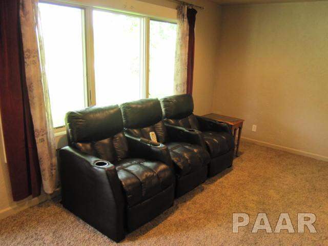 1803 Springfield Road East Peoria, IL 61611 - Photo 11 of 35 Gallery Image 11