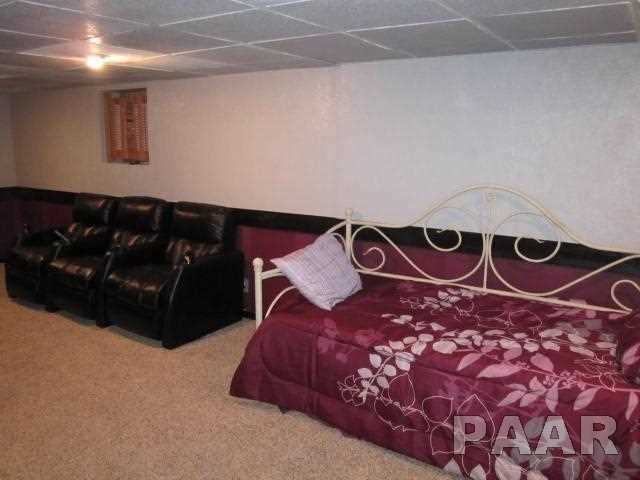 1803 Springfield Road East Peoria, IL 61611 - Photo 19 of 35 Gallery Image 19