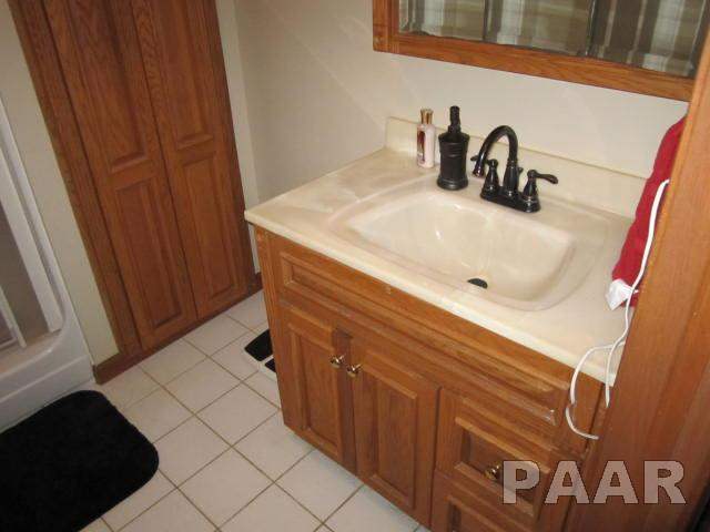 1803 Springfield Road East Peoria, IL 61611 - Photo 33 of 35 Gallery Image 33