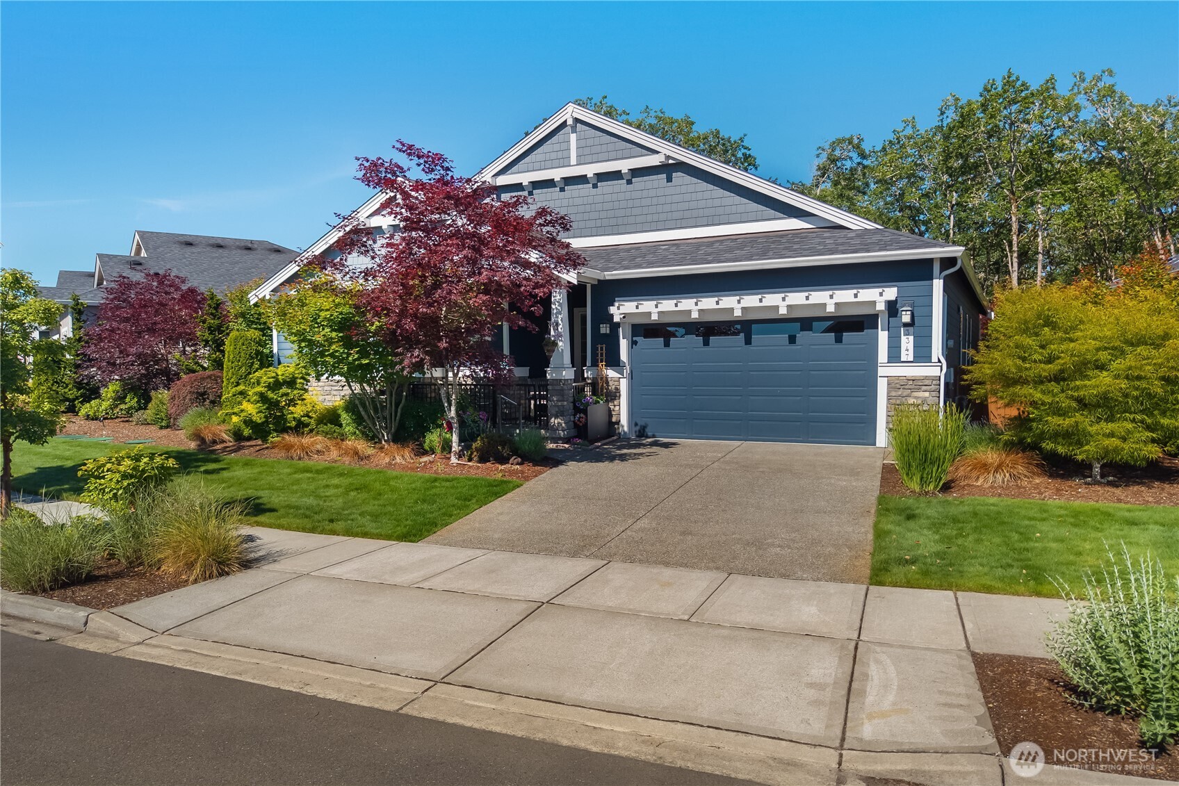 3347 Arrowroot Street Southeast Lacey, WA 98513 - Photo 2 of 40