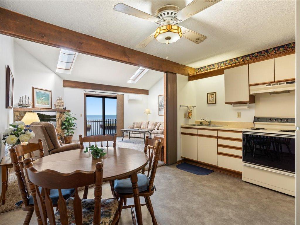 10490 Highway 169, Unit 309 Garrison, MN 56450 - Photo 5 of 11