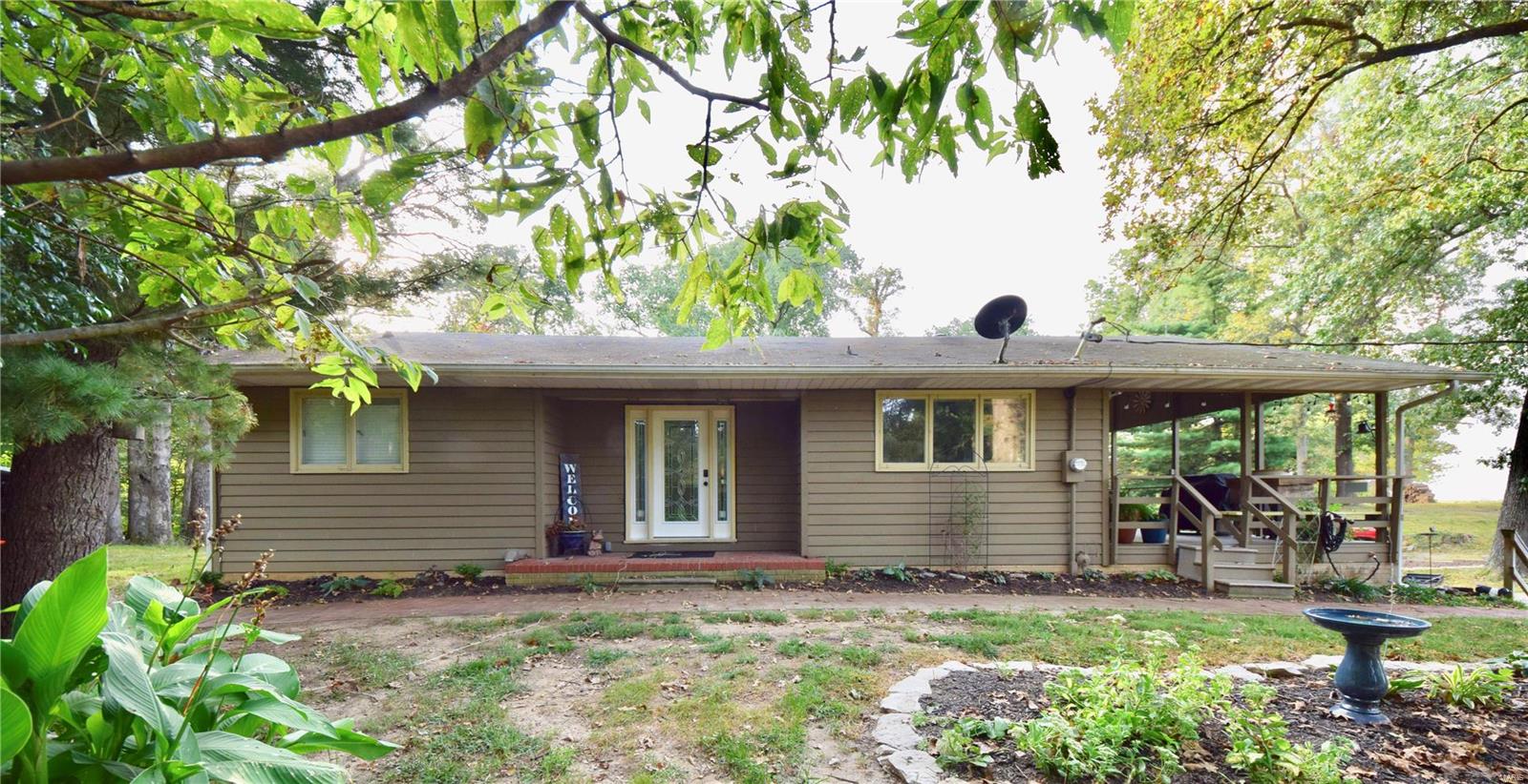 8160 Bivens Road Dorsey, IL 62021 - Photo 2 of 47