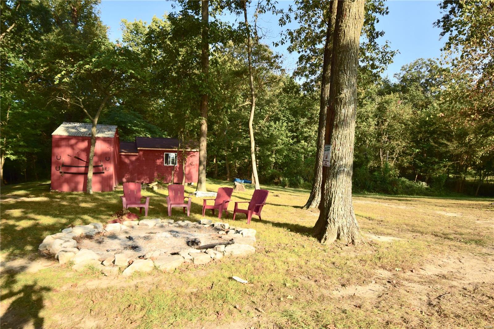 8160 Bivens Road Dorsey, IL 62021 - Photo 25 of 47