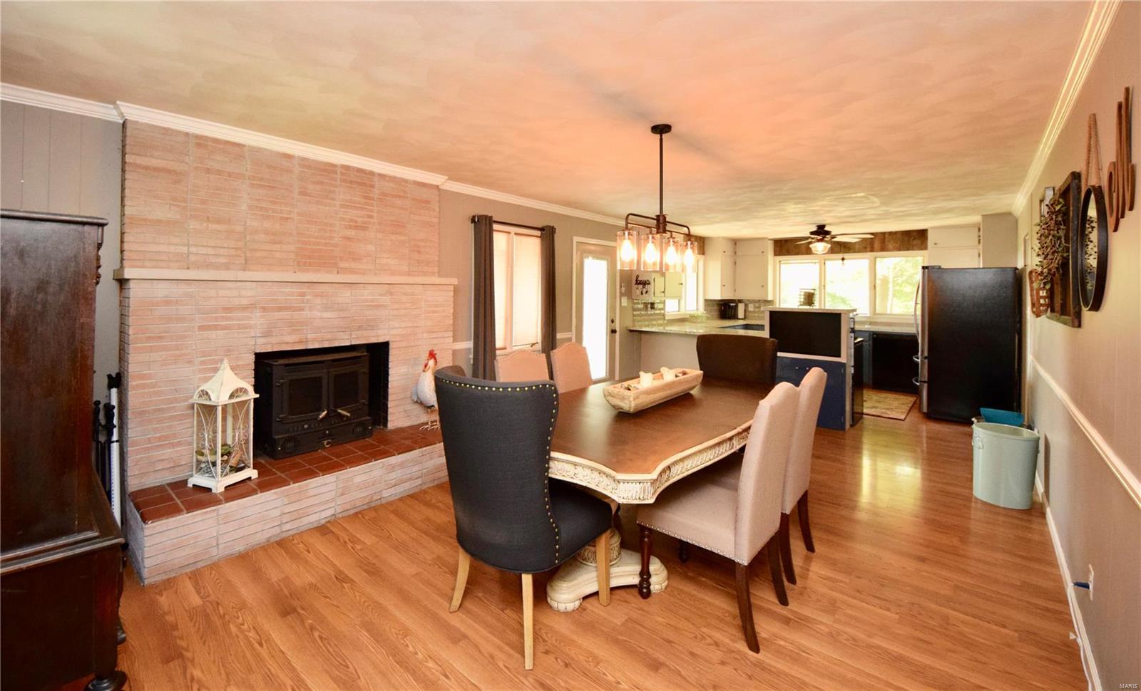 8160 Bivens Road Dorsey, IL 62021 - Photo 10 of 47