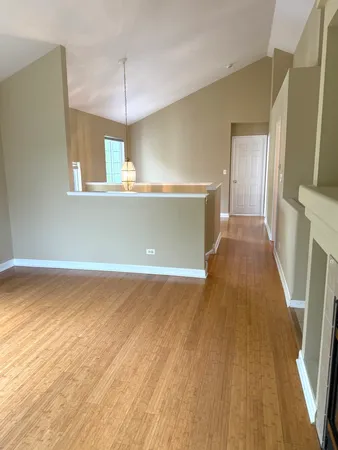 $2,500 | 2419 Oakfield Court, Unit 2419, Aurora, IL 60503