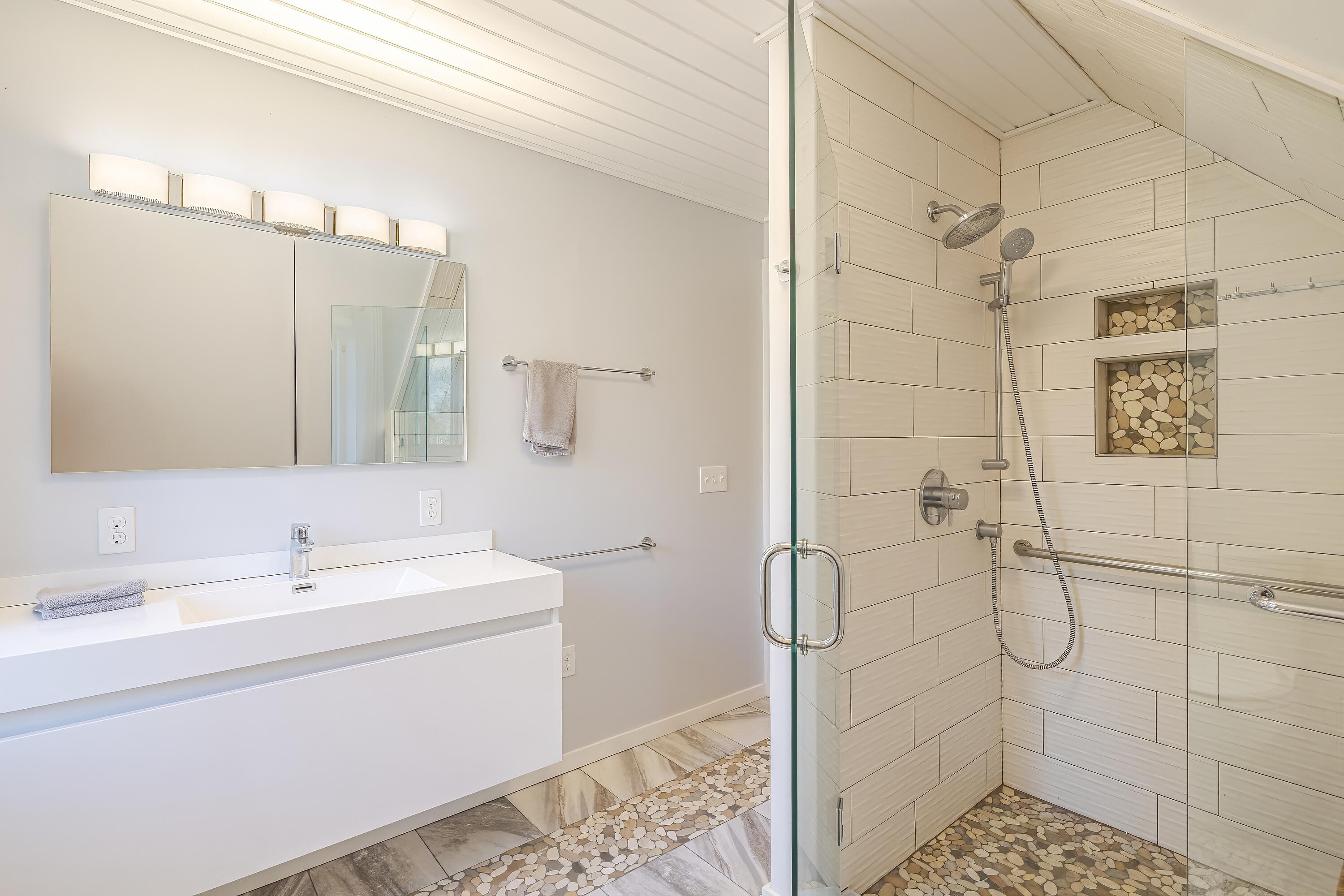 15 Southwest Harbor Road Deer Isle, ME 04627 - Photo 26 of 50 15 SouthwestHarborRoad_DTP_026