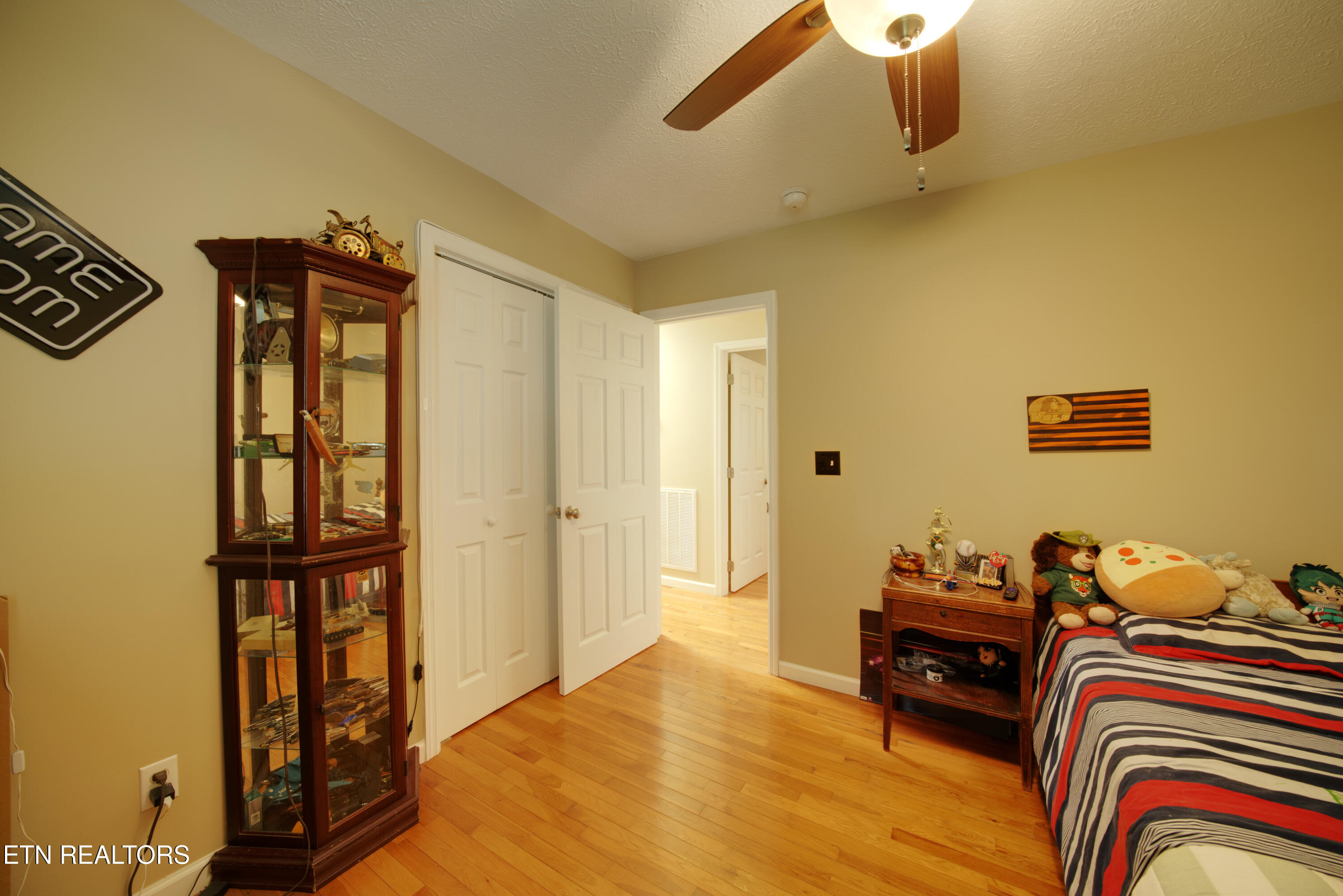 209 Summit Drive Speedwell, TN 37870 - Photo 20 of 36 24 - 209 Summit Dr