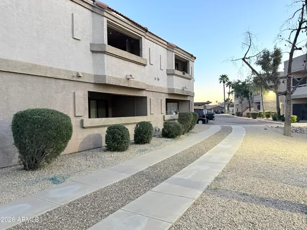 a view of an outdoor space